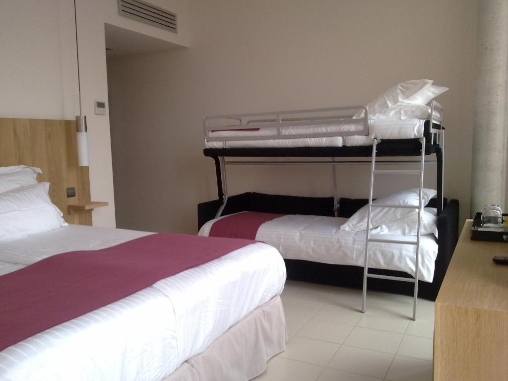 Hotel L'Armateur Moissac Habitación foto