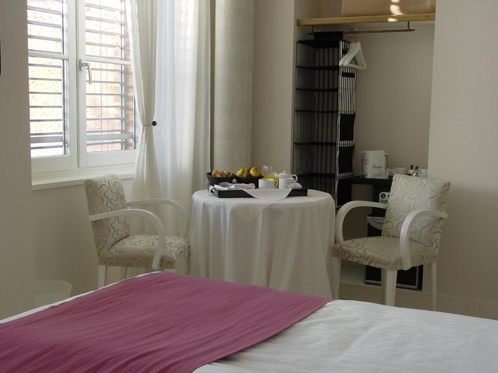 Hotel L'Armateur Moissac Habitación foto